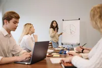Domina Freemium: Comunicación No Verbal en Negocios y Emprendedores