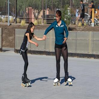 Agile coach vs. scrum master: 5 diferencias cruciales que debes conocer.