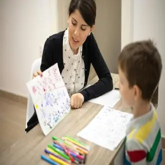 ¿cuándo debo llevar a mi hijo al psicólogo? señales de alerta y consejos para padres