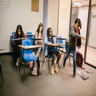 El método kiva y otros programas de prevención del acoso escolar