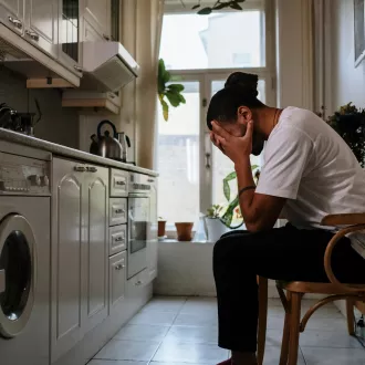 El poder de la meditación en la gestión del estrés - coaching estres ansiedad