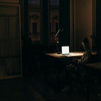 Estrategias para una mejor productividad y equilibrio personal - productividad trabajo vida casa
