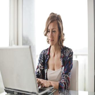 5 señales silenciosas de que hay acoso laboral en tu equipo - acoso sexual trabajo