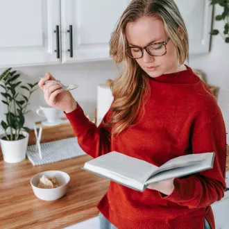 Cómo mantener la motivación al trabajar desde casa - productividad trabajo vida casa