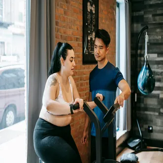 Cómo sacar el máximo provecho a las sesiones con tu entrenador personal