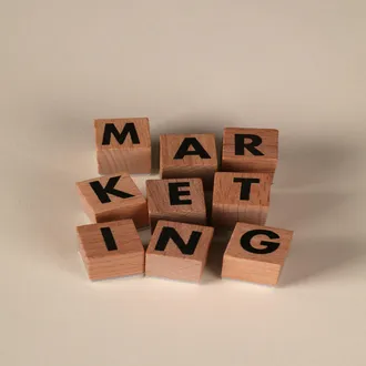 El efecto halo y la importancia de la primera impresión de tu marca - psicologia marketing