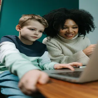 Marca personal y estilo: cómo alinear tu exterior con tu mensaje profesional - coach imagen personal profesional