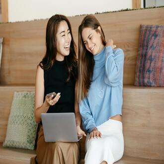 ¿por qué son tan populares las clases online? -  cursos baratos online con certificado
