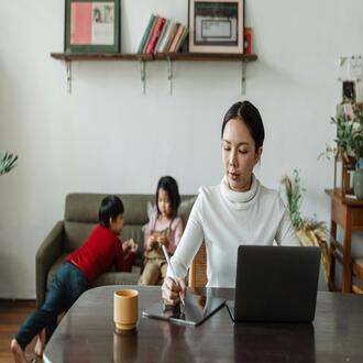 ¿qué software necesito para crear un curso online certificado? -  cursos baratos online con certificado