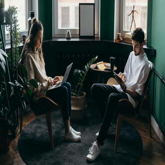 Trucos para aumentar la productividad en el trabajo a distancia - productividad trabajo vida casa