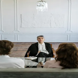 Tu imagen, tu mejor currículum: cómo vestir para una entrevista de trabajo exitosa - coach imagen personal profesional